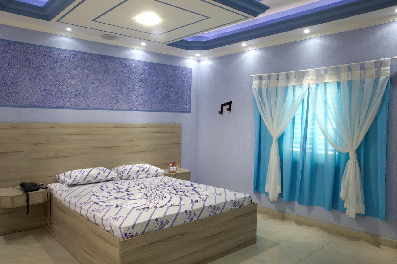 Motel Tropical Inn Касапава Экстерьер фото