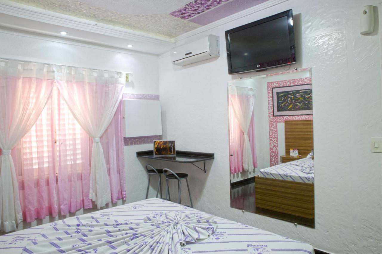Motel Tropical Inn Касапава Экстерьер фото